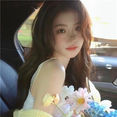 《她们的蓝衫时光》海报